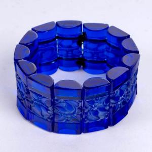 1928 René Lalique - Bracelet Cerisier Cobalt Blue Glass With White Patina