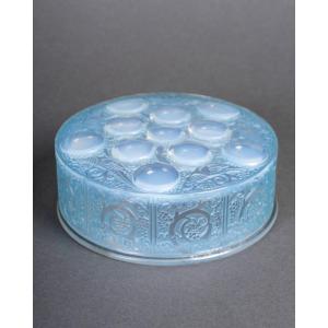 1926 René Lalique - Box Roger Opalescent Glass With Blue Patina