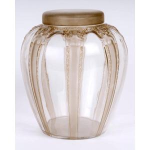 1920 René Lalique - Covered Vase Caryatides Glass With Sepia Patina