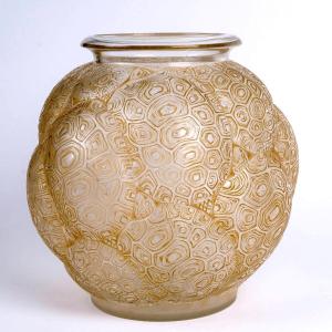 1926 René Lalique - Vase Tortues Tortoises Glass With Sepia Patina