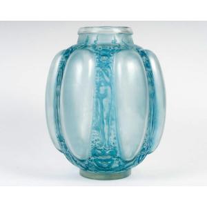 1912 René Lalique - Vase Six Figurines Et Masques Glass With Blue Patina