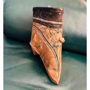Circa 1850 China Shoe Called Jian Lian Silk