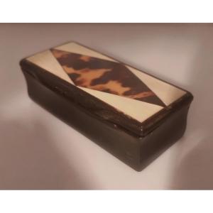 Antique Stamp Box In Horn Inlaid With Ivory And Tortoiseshell – Late 19th Century