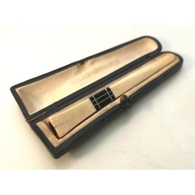 Art Deco Cigarette Holder In Genuine Ivory, Macassar Ivory And Silver Trim – Original Leatherse
