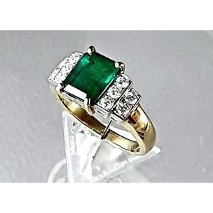  Brazilian Emerald Ring With Brilliant Diamonds