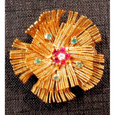 BROCHE RONDE AVEC RUBIS - DIAMANT - EMERAUDES - ANNEES 50