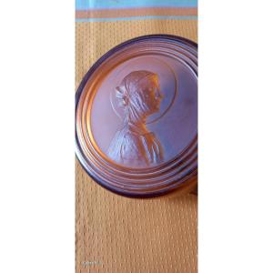 R.lalique