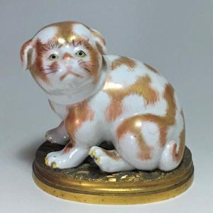 Little Japanese Kutani Porcelain Puppy - Nineteenth  Century