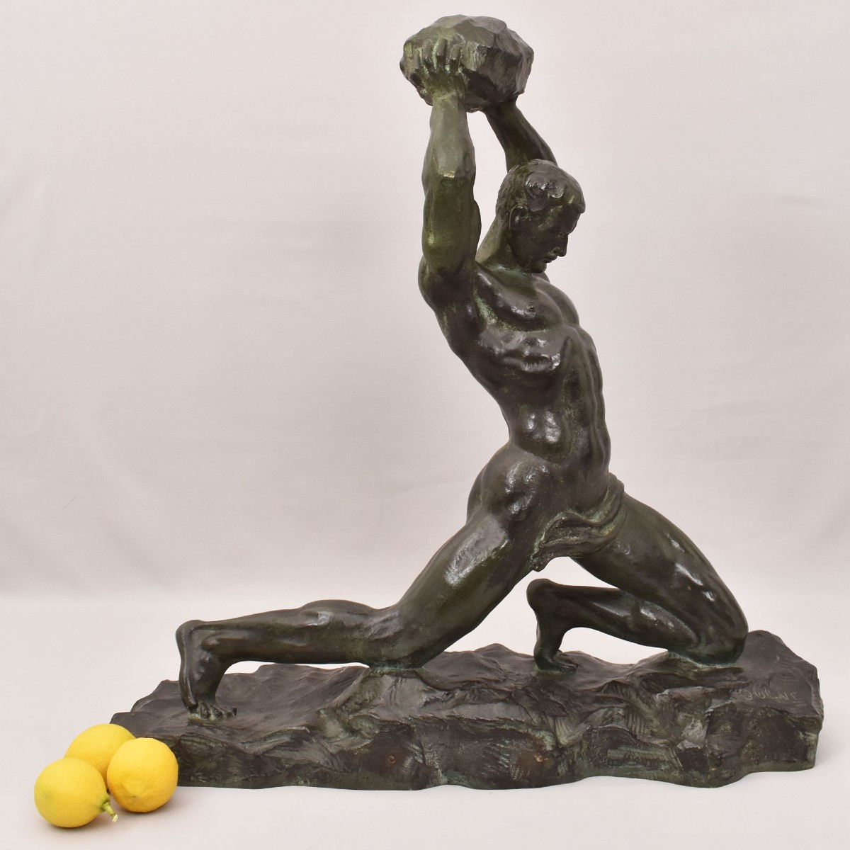 Antiche Sculture In Bronzo, Uomo, Guerriero,  Art Deco, XX Secolo. (STB91)