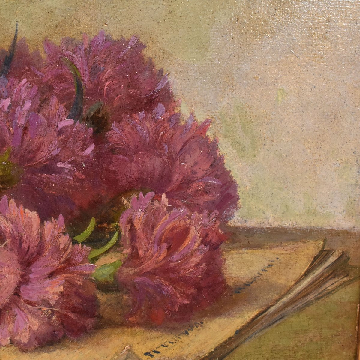 QUADRI ANTICHI, ART DECO, NATURA MORTA, FIORI DI GAROFANI E LIBRO, OLIO SU CARTONE, XX. (QF671)-photo-2
