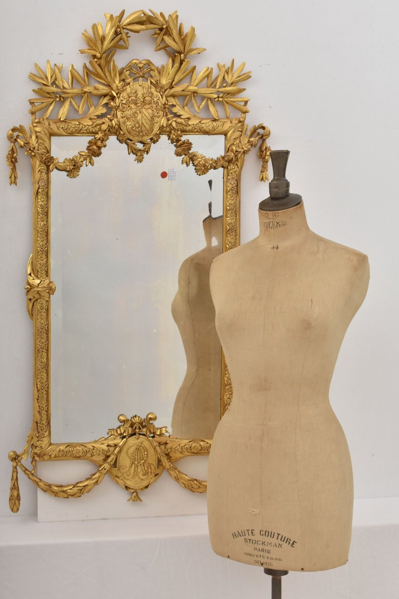 SPECCHIO ANTICO CON STEMMA, LUIGI FILIPPO, CORNICE DORATA IN LEGNO INTAGLIATO, XIX  (SPC193)-photo-3