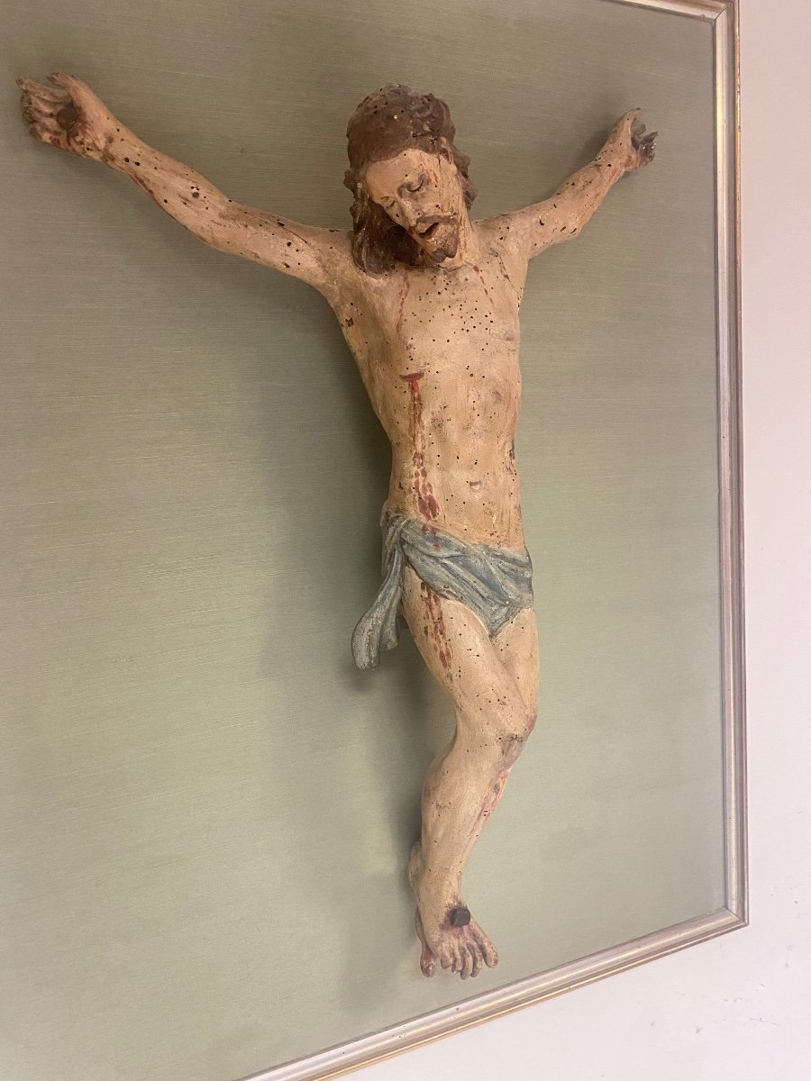Cristo ligneo scolpito laccato dipinto . Scuola centro Italia inizio 700-photo-3
