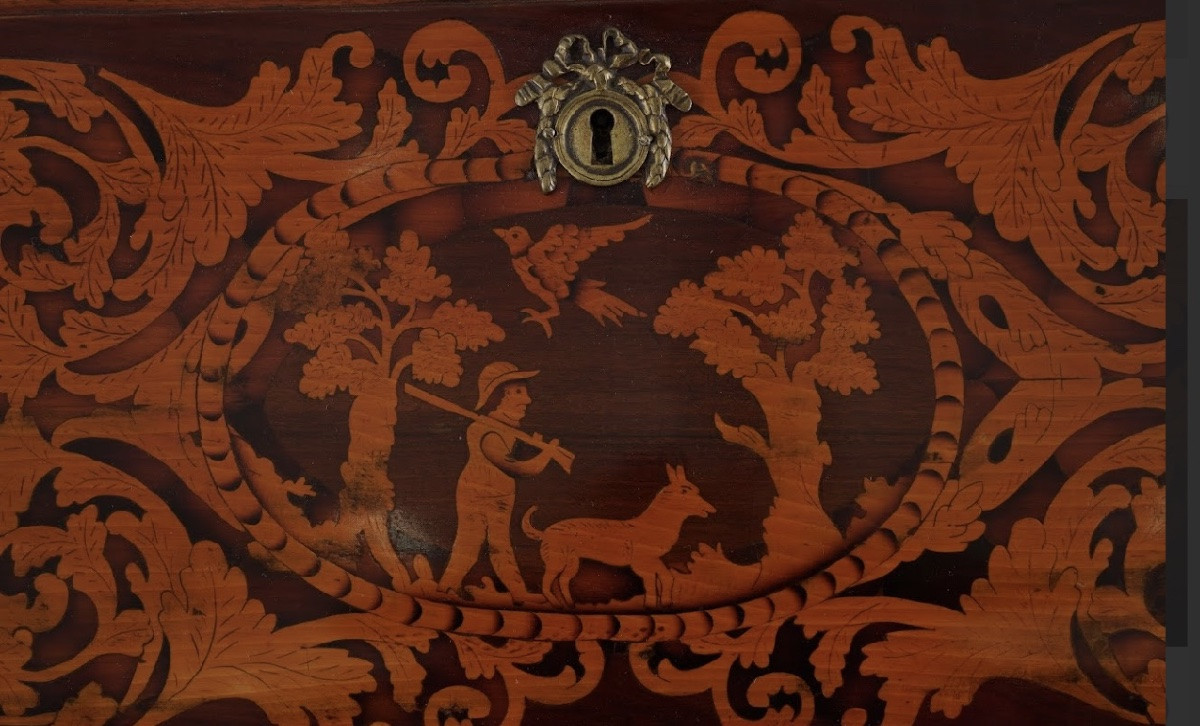 Ribalta lastronata e riccamente intarsiata. Olanda fine XVIII secolo-photo-3