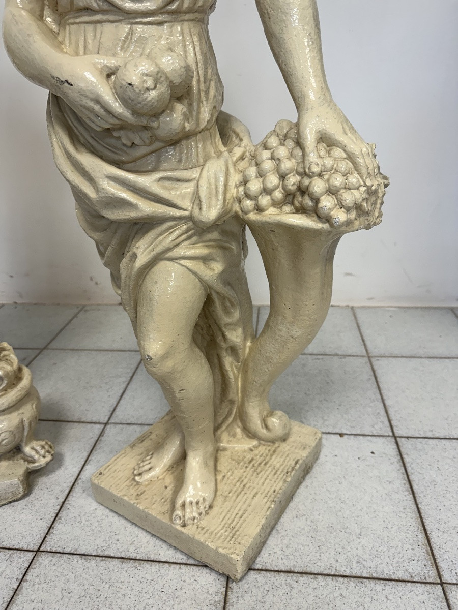 Coppia di statue in graniglia di pietra. Epoca primi 900. H 94 cm-photo-2