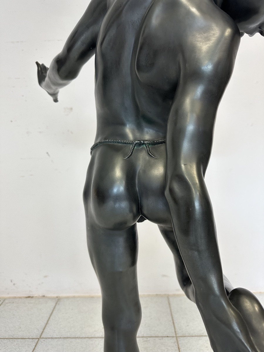 Fanciullo morso da un granchio . Bronzo. Altezza 103 cm-photo-4