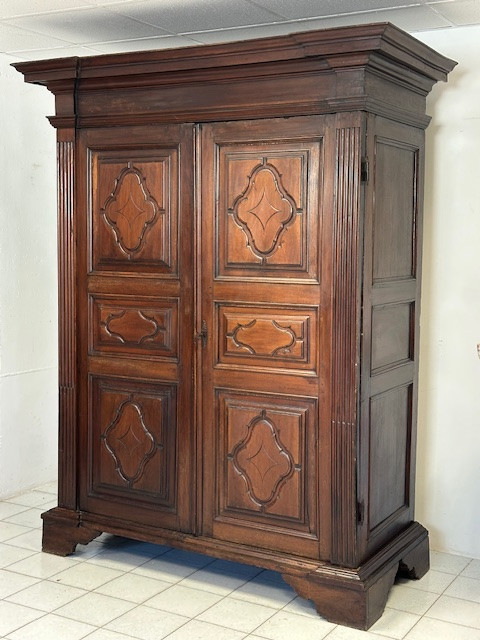 Armadio Luigi XIV . Genova fine 600-photo-2