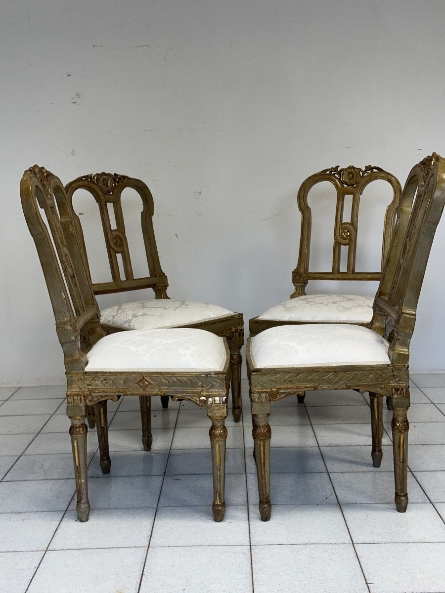 Gruppo di quattro sedie Luigi XVI laccate e dorate. XVIII secolo. Restaurate-photo-8