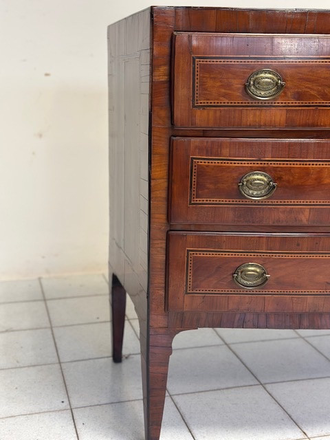 Cassettone a balestra . Verona/ Vicenza Luigi XVI. Fine 700 Prezzo di listino-photo-3