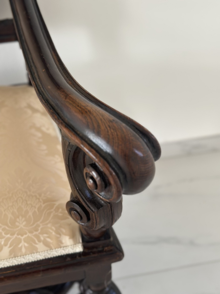 Poltrona in noce Luigi XV. Bologna prima metà del’700-photo-4