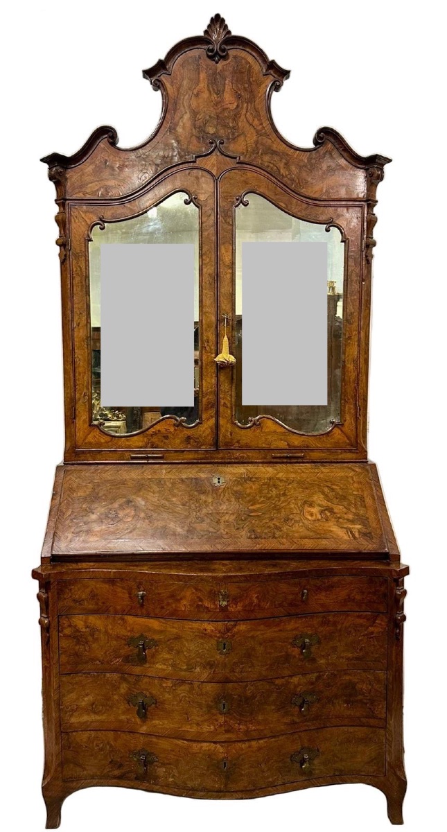 Trumeau Luigi XV mosso fronte e fianchi. Emilia / Toscana. Primi 700-photo-2