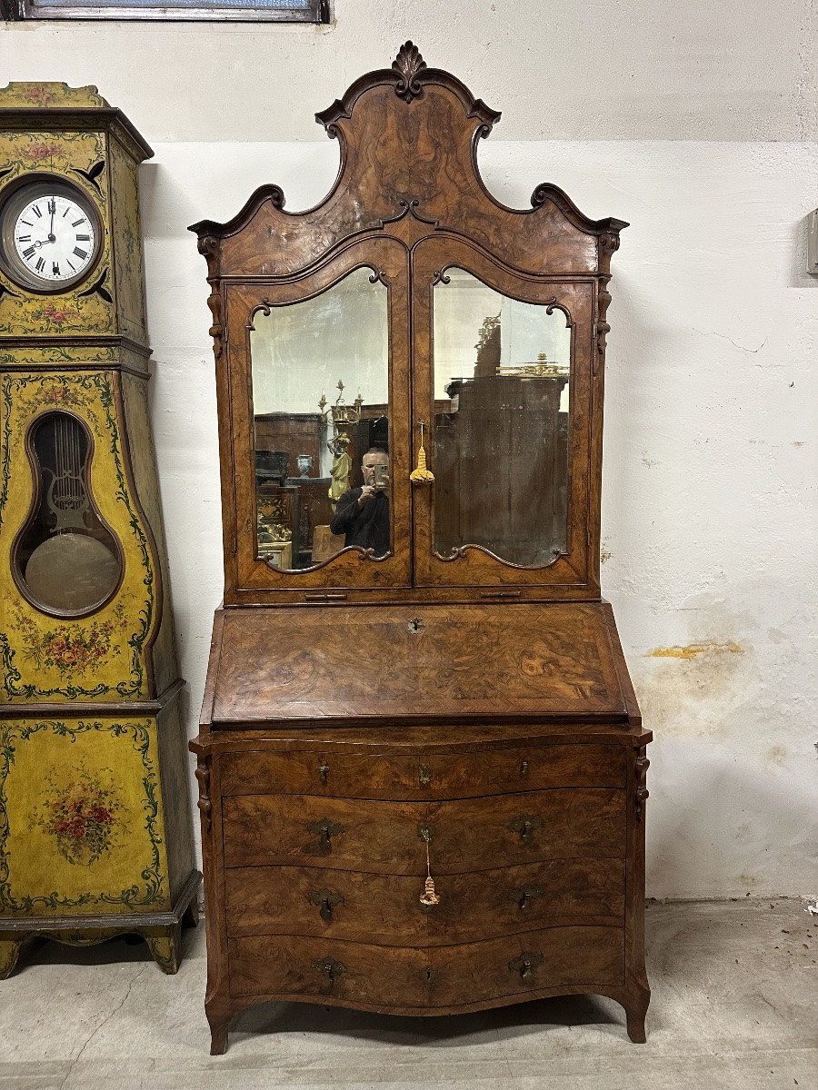 Trumeau Luigi XV mosso fronte e fianchi. Emilia / Toscana. Primi 700-photo-3