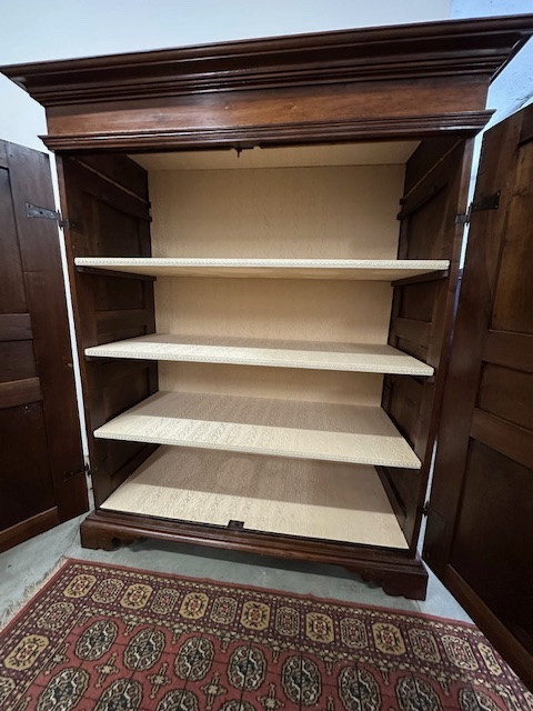 Armadio a quadrifoglio. Genova XVII secolo. Restaurato-photo-3