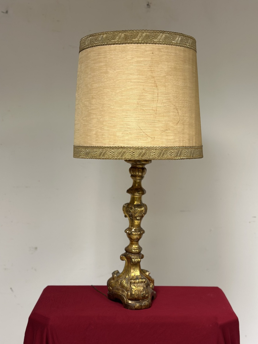 Torcera in legno intagliato e dorato Luigi XVI fine 700