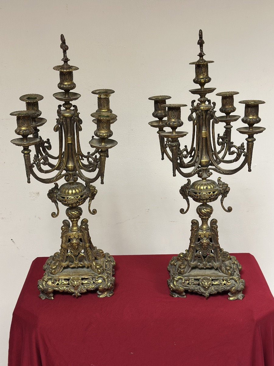 Coppia di candelieri in bronzo dorato . XIX secolo.-photo-2