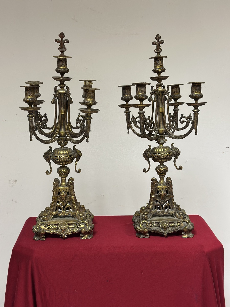 Coppia di candelieri in bronzo dorato . XIX secolo.-photo-5
