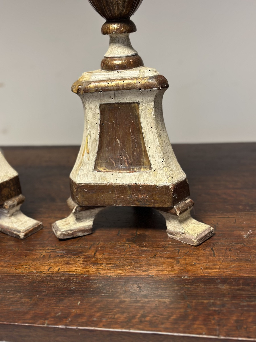 Coppia di candelieri laccati e dorati . Marche fine 600 . H 80 cm-photo-3