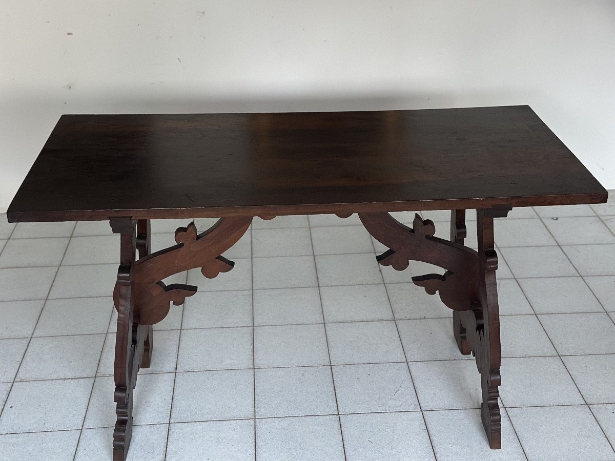Tavolo fratino con gambe lira . Lombardia XVII secolo Prezzo 