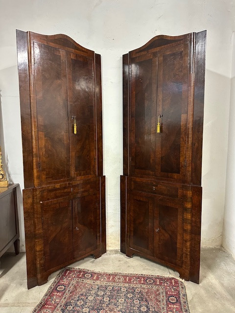 Coppia di angoliere Luigi XVI . Toscana Liguria. XVIII secolo-photo-1