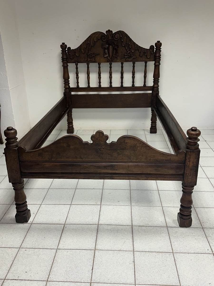 Letto lombardo Luigi XIV in noce . Epoca 600-photo-3