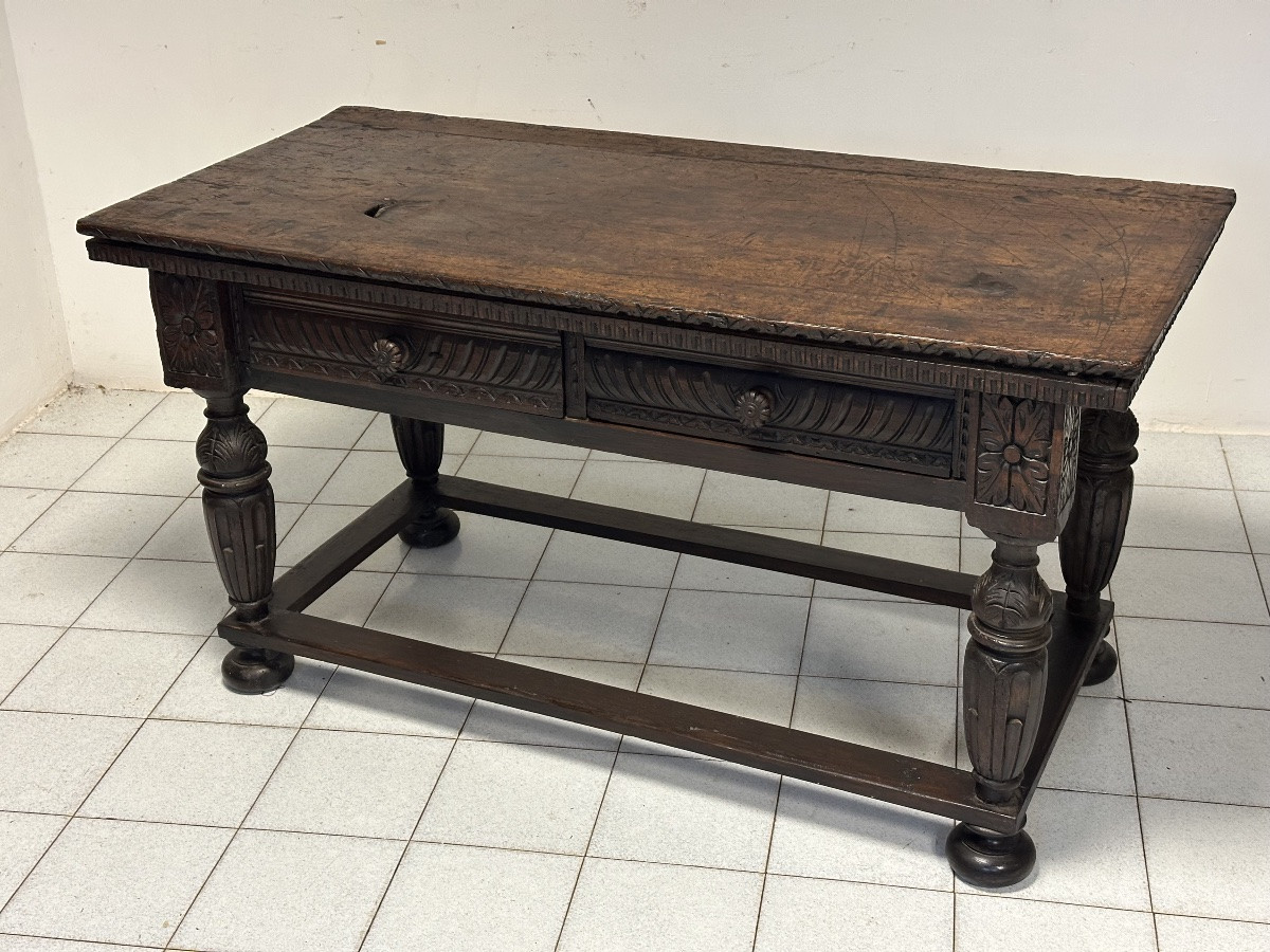 Tavolo in noce centro Italia . Primi 600 Prezzo di listino-photo-1