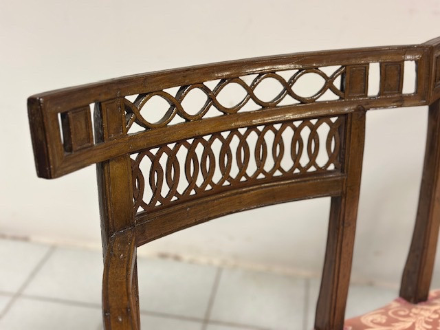 Divano Luigi XVI in noce. Venezia fine 700 Prezzo di listino-photo-3