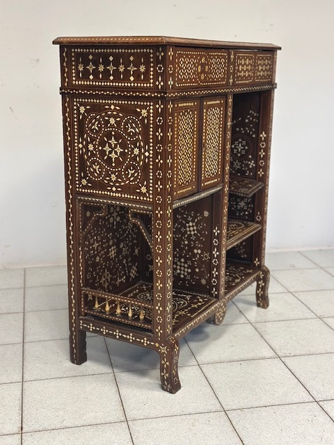 Credenza intarsiata alla maniera di Adriano Brambilla . Milano fine XIX secolo-photo-3