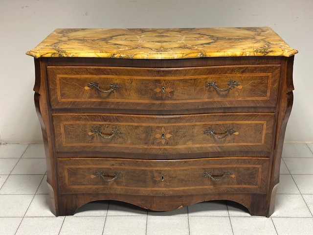 Cassettone Luigi XV . Napoli primi 700-photo-1