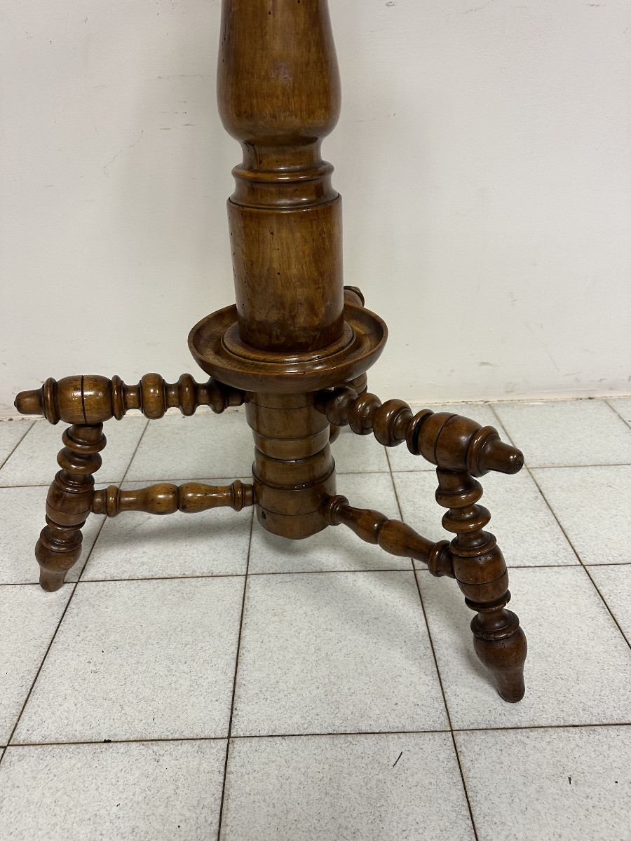 Attaccapanni in noce a rocchetto, XIX secolo.-photo-3