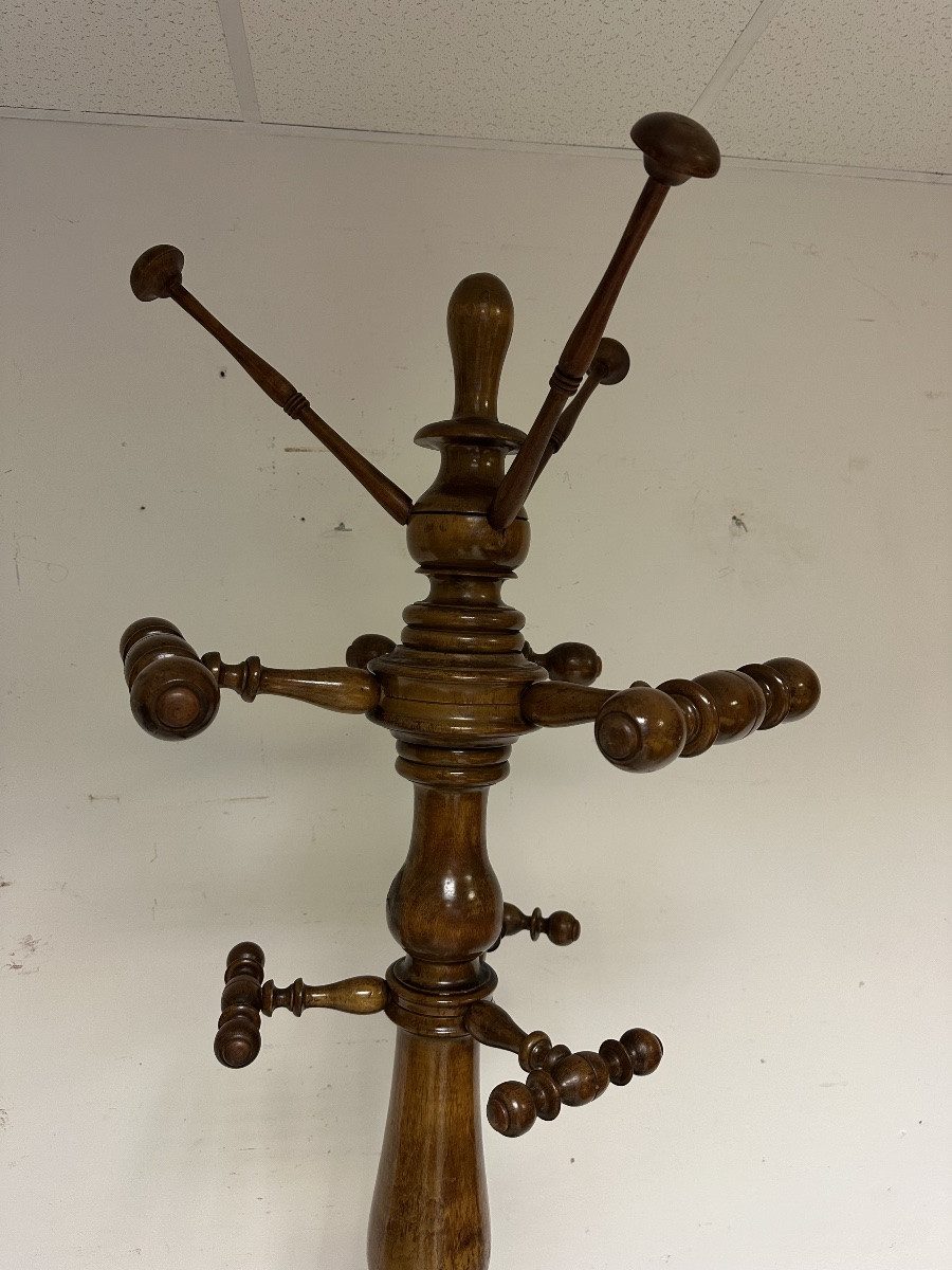 Attaccapanni in noce a rocchetto, XIX secolo.-photo-6