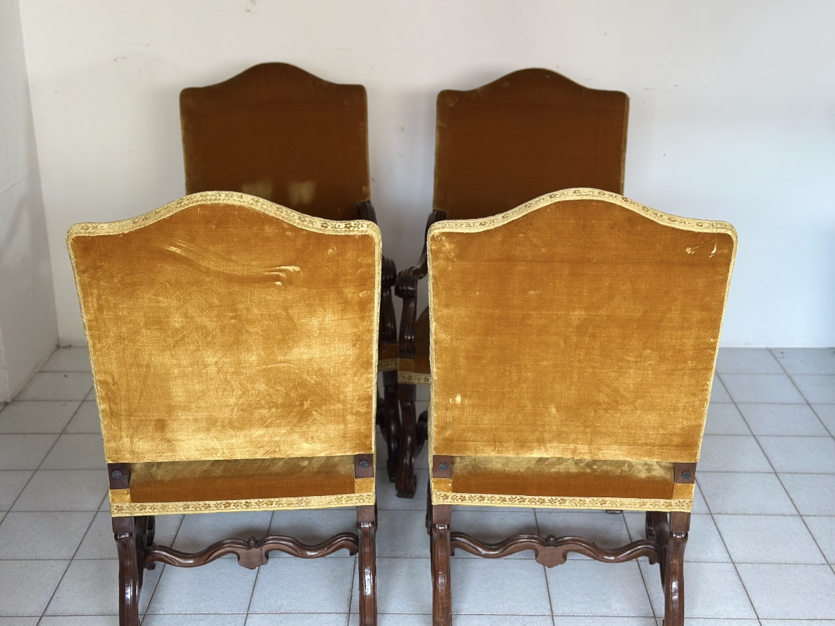 Gruppo di quattro troni a ossa di montone . Lombardia fine 600-photo-4