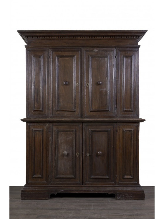 Credenza doppio corpo . Emilia Modena Bologna prima metà dell’ 600-photo-2