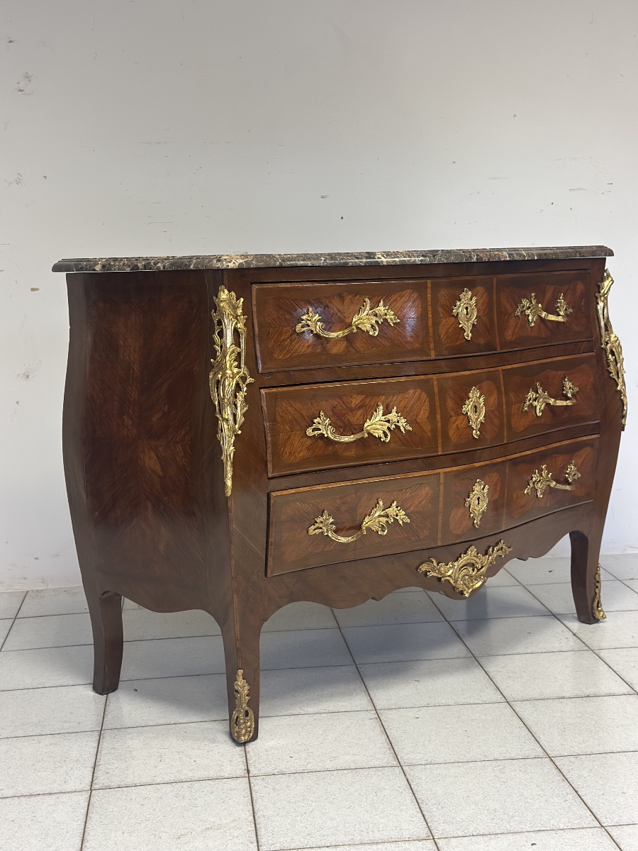 Cassettone a forma bombata bois de rosa ebano viola XIX secolo Napoleone III (restaurato)