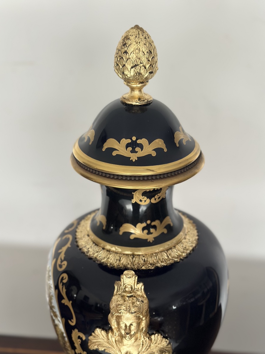Vaso in porcellana e bronzo dorato. Parigi epoca 800. H 72 cm-photo-8
