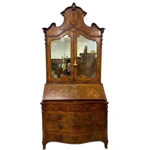 Trumeau Luigi XV mosso fronte e fianchi. Emilia / Toscana. Primi 700