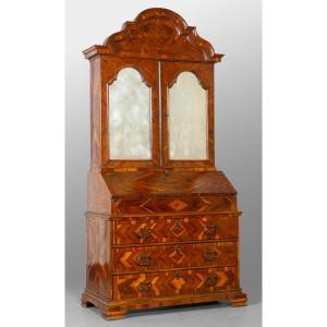 Trumeau lastronato in carrubo . Venezia Luigi XIV primi 700