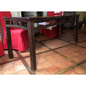 19th Century Chinese Rosewood Table