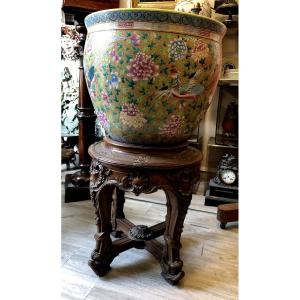 Chinese Porcelain Planter Or Fish Bowl, 19th Century