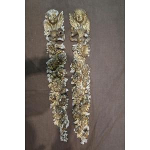 Pair Of Giltwood Drops, Early 18th Century