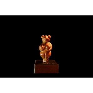 Neolithic Jade (nephrite) Statuette – Hongshan Culture (attributed)