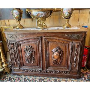 Louis XIV Hunting Buffet